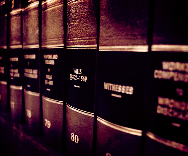 real estate lawyer